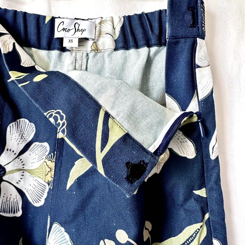 Coco Shop High-Waisted, Wide-Leg Pants in Navy Hibiscus 100% Cotton Size XS - Picture 4 of 11
